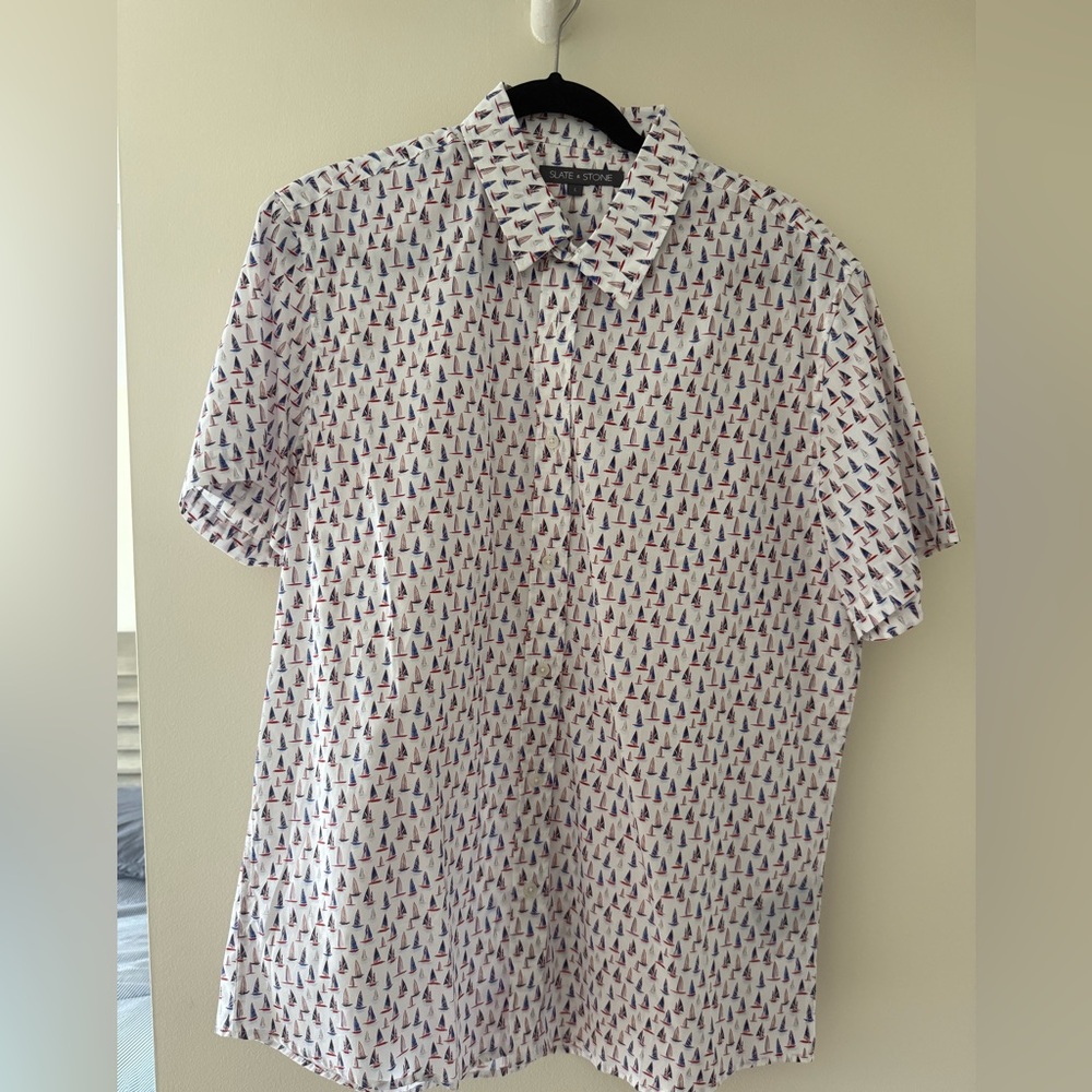 Slate & Stone - short sleeve button down with sail boats - NEW
